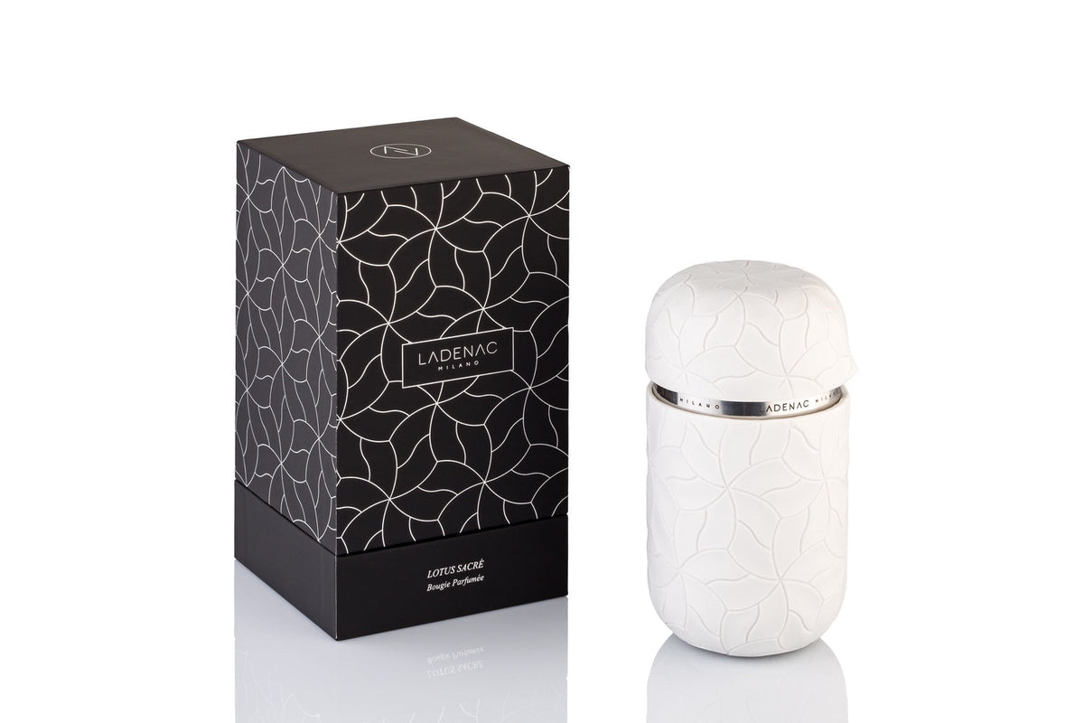 Candle in Petals Porcelain jar - Large