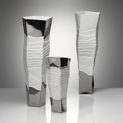 Erosum Porcelain Platinum Bottom Vase