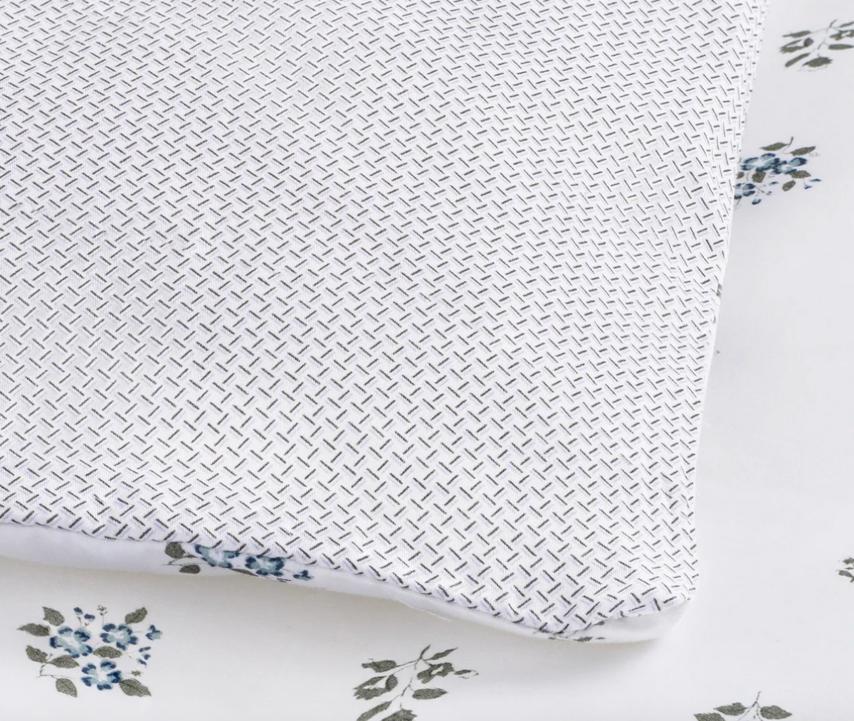 DH Feuille Bluer Sham