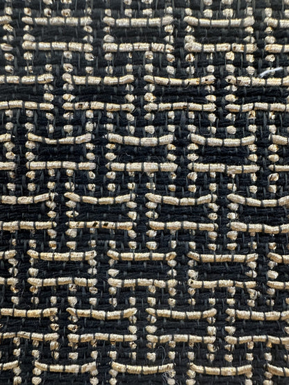BOXED SQUARE PILLOW